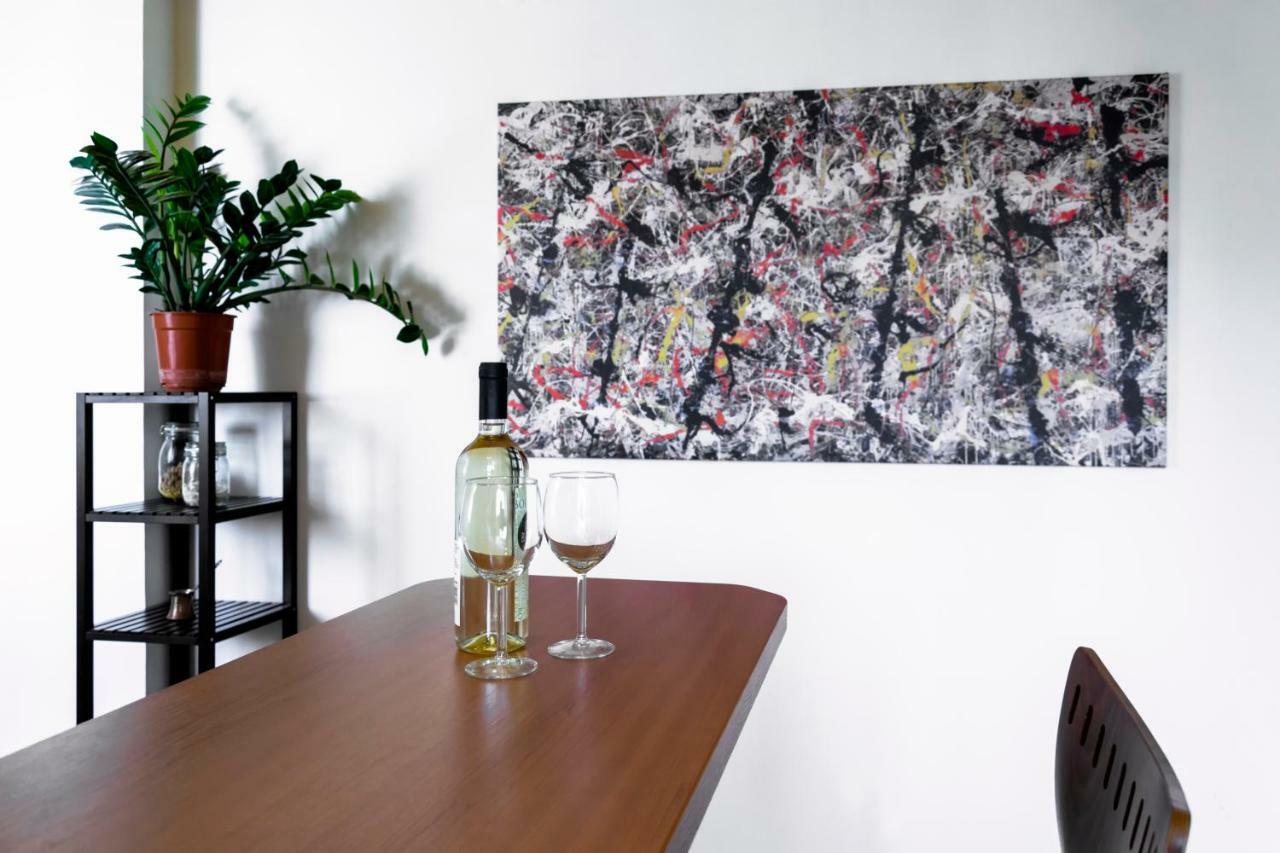 Pollock In Old Town Apartament *
